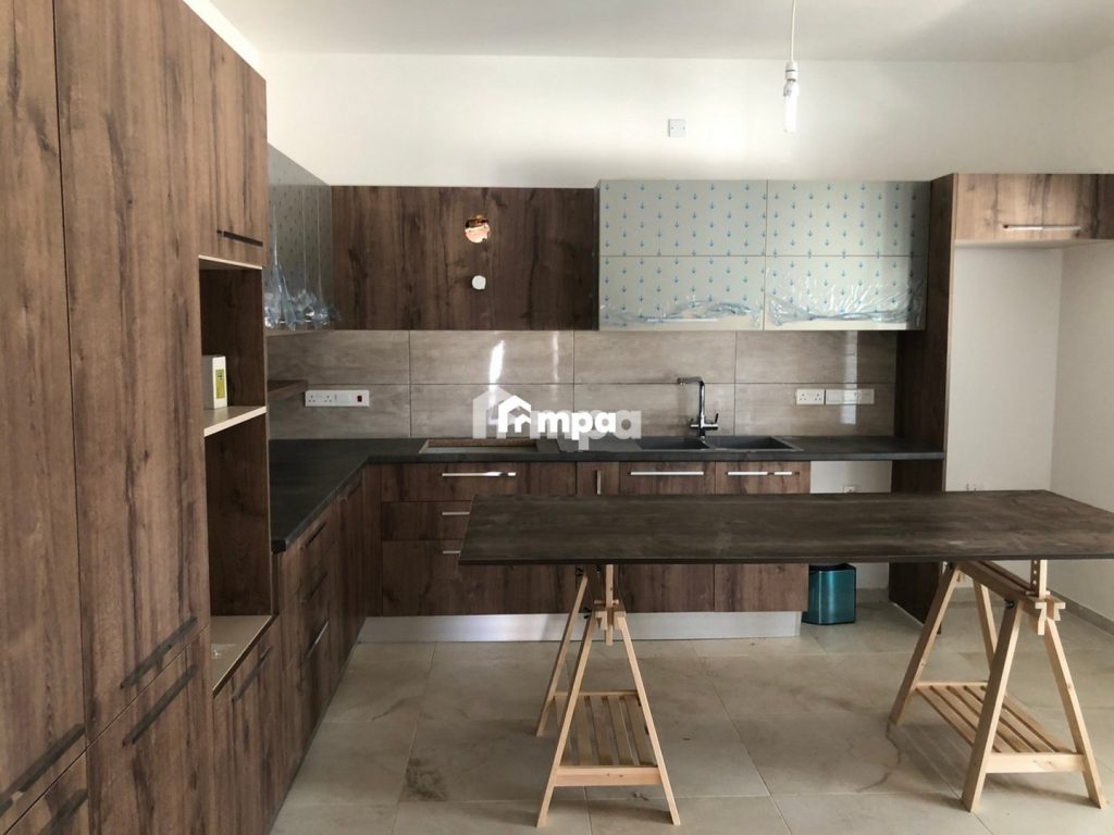Σπίτι 3 Υπνοδωματίων προς Πώληση στον Αστρομερίτη, Επαρχία Λευκωσίας