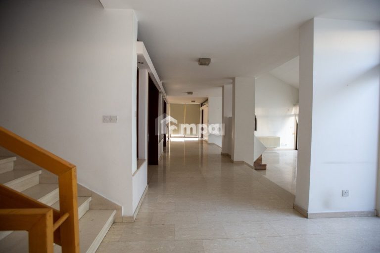 4 Bedroom House for Sale in Aglantzia, Nicosia District