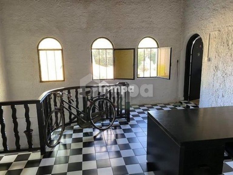 4 Bedroom House for Sale in Strovolos, Nicosia District