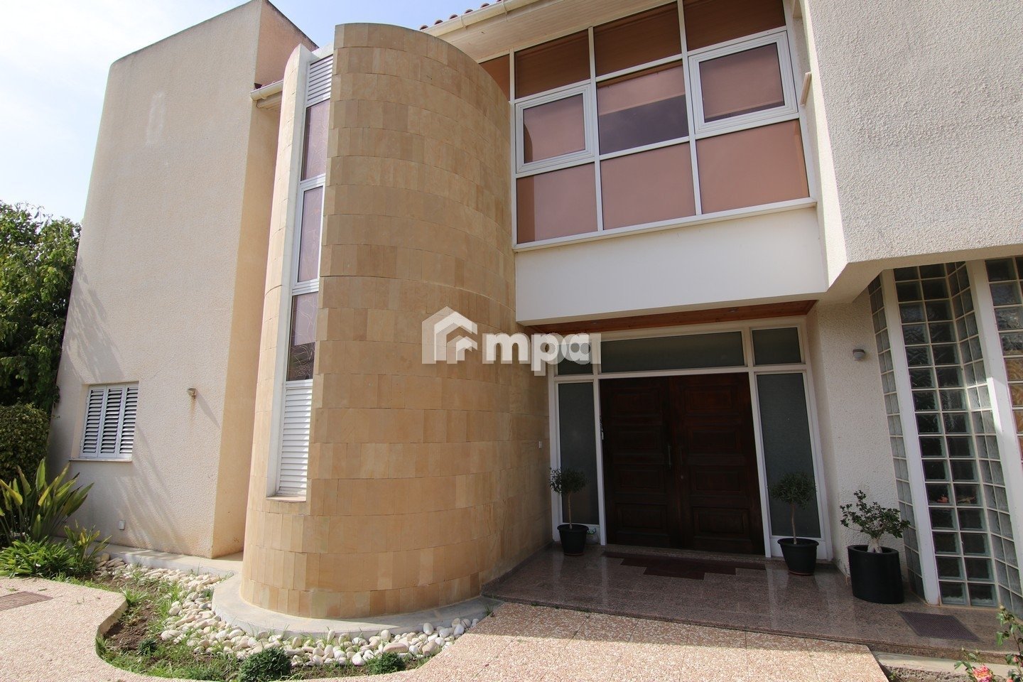4 Bedroom House for Sale in Latsia, Nicosia District