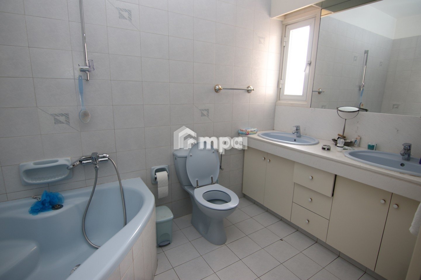 4 Bedroom House for Sale in Latsia, Nicosia District