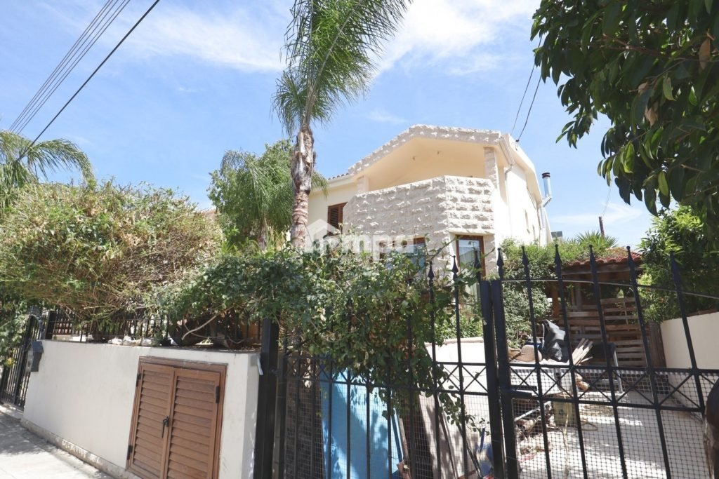 3 Bedroom House for Sale in Lakatamia, Nicosia District