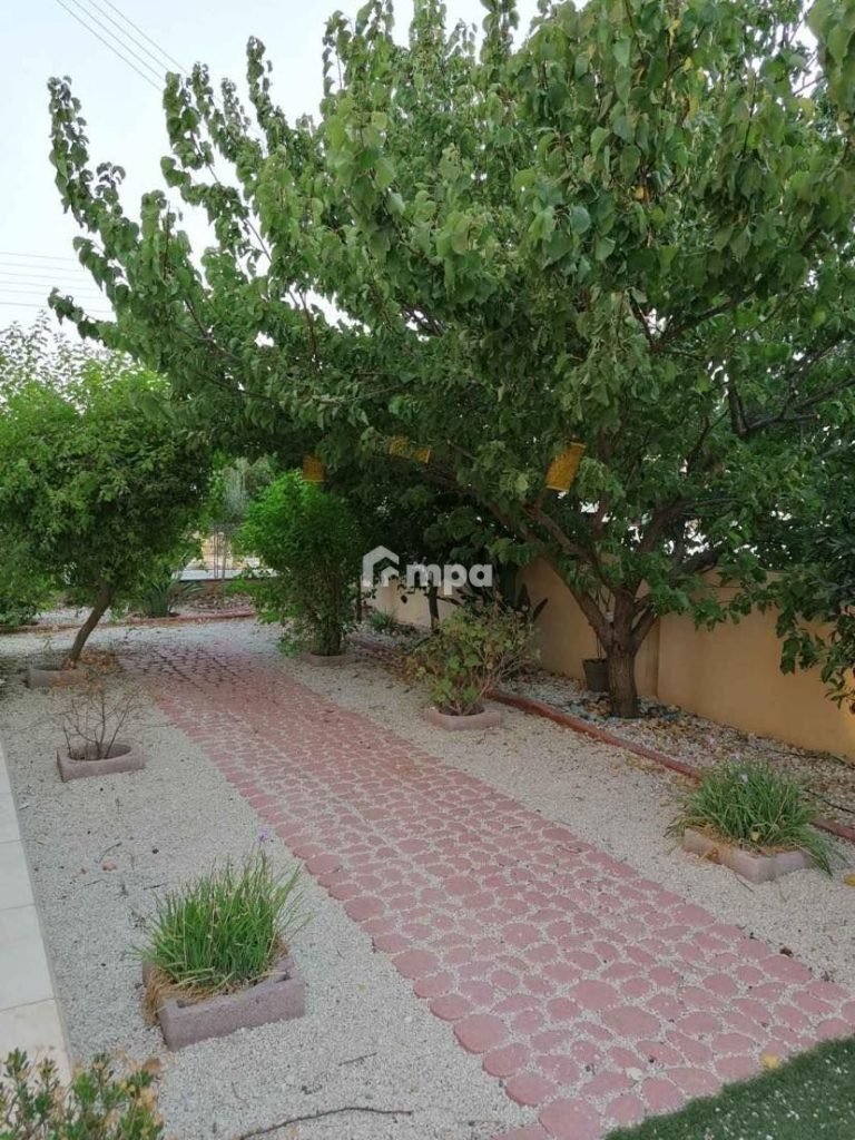 Cheap Houses and Villas for Sale Nicosia up to 600000 euro