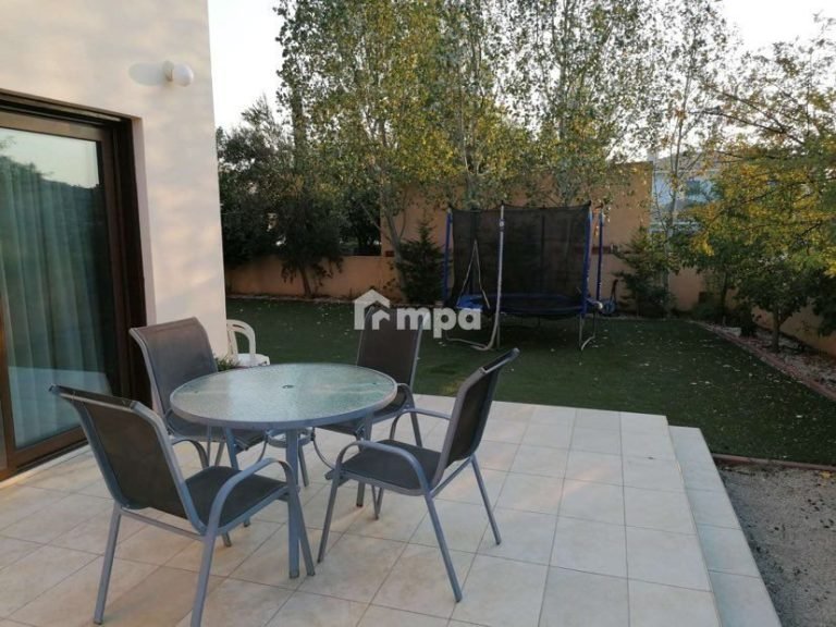Cheap Houses and Villas for Sale Nicosia up to 600000 euro