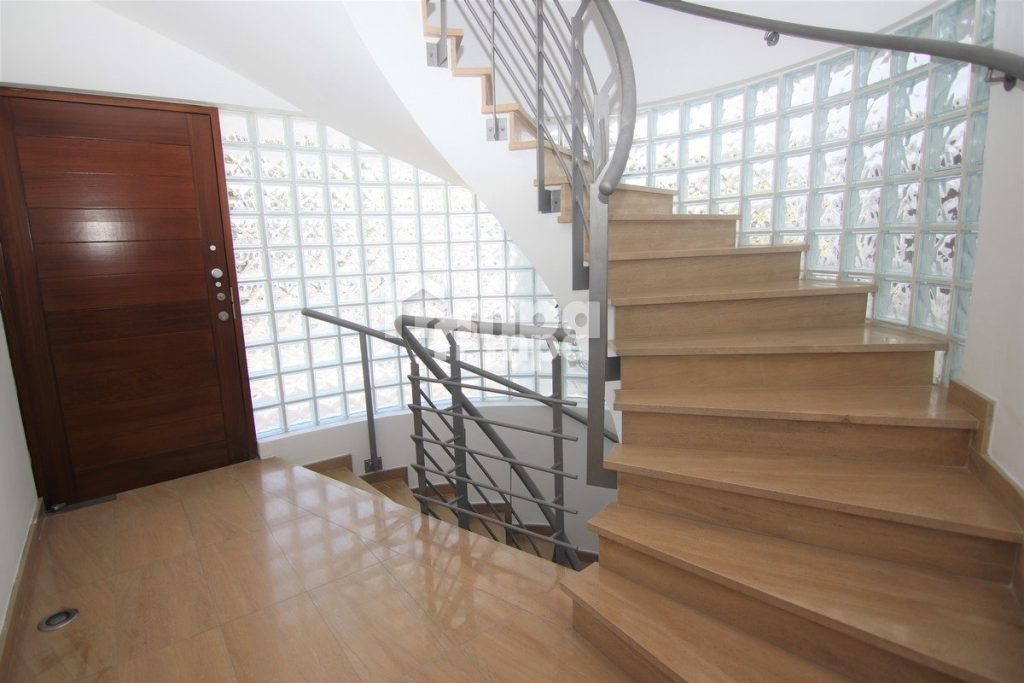 3 Bedroom Apartment for Sale in Strovolos, Nicosia District