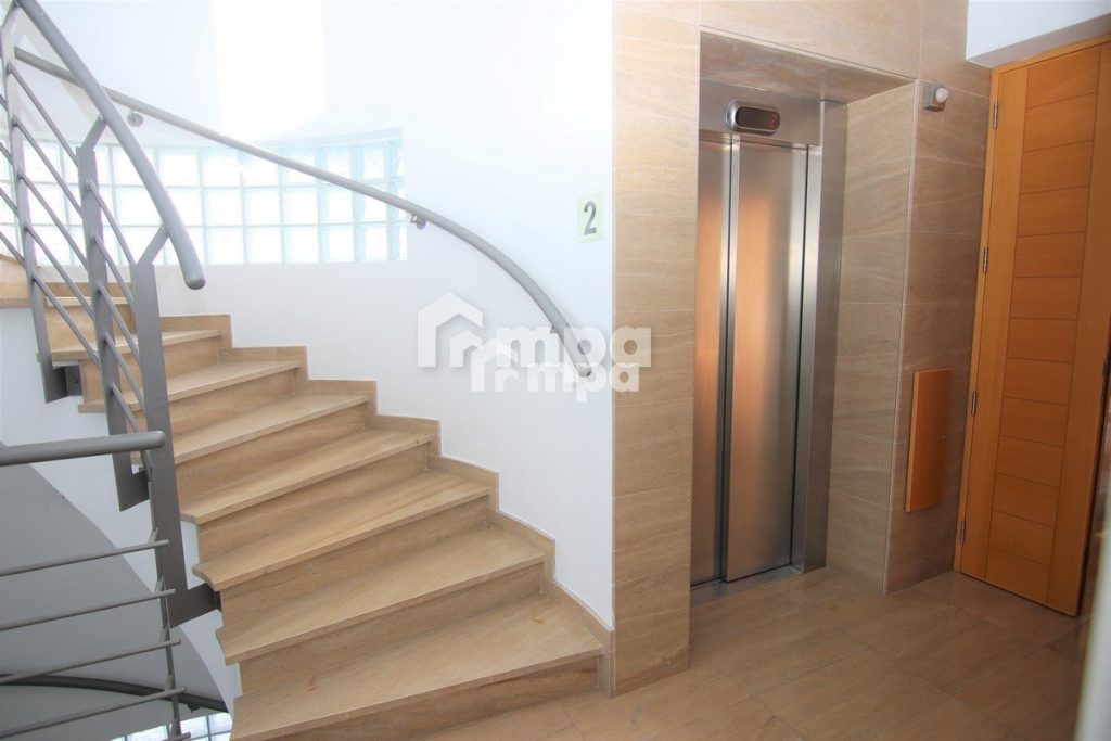 3 Bedroom Apartment for Sale in Strovolos, Nicosia District