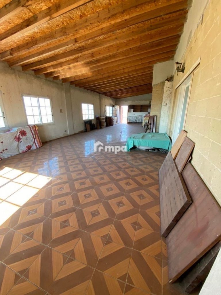 Cheap Houses and Villas for Sale Nicosia up to 900000 euro