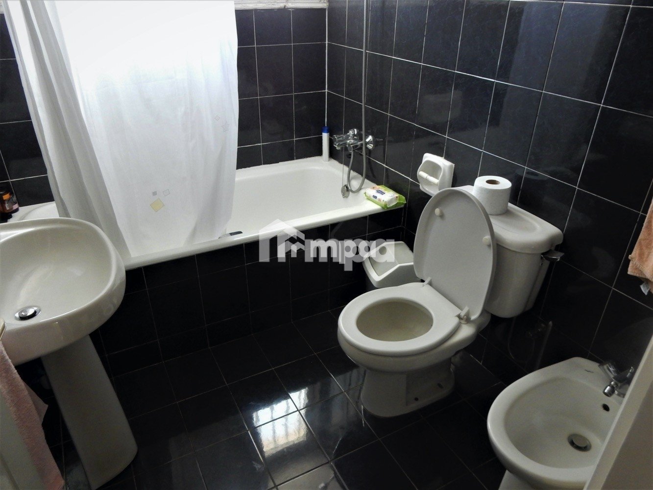 3 Bedroom House for Sale in Engomi, Nicosia District