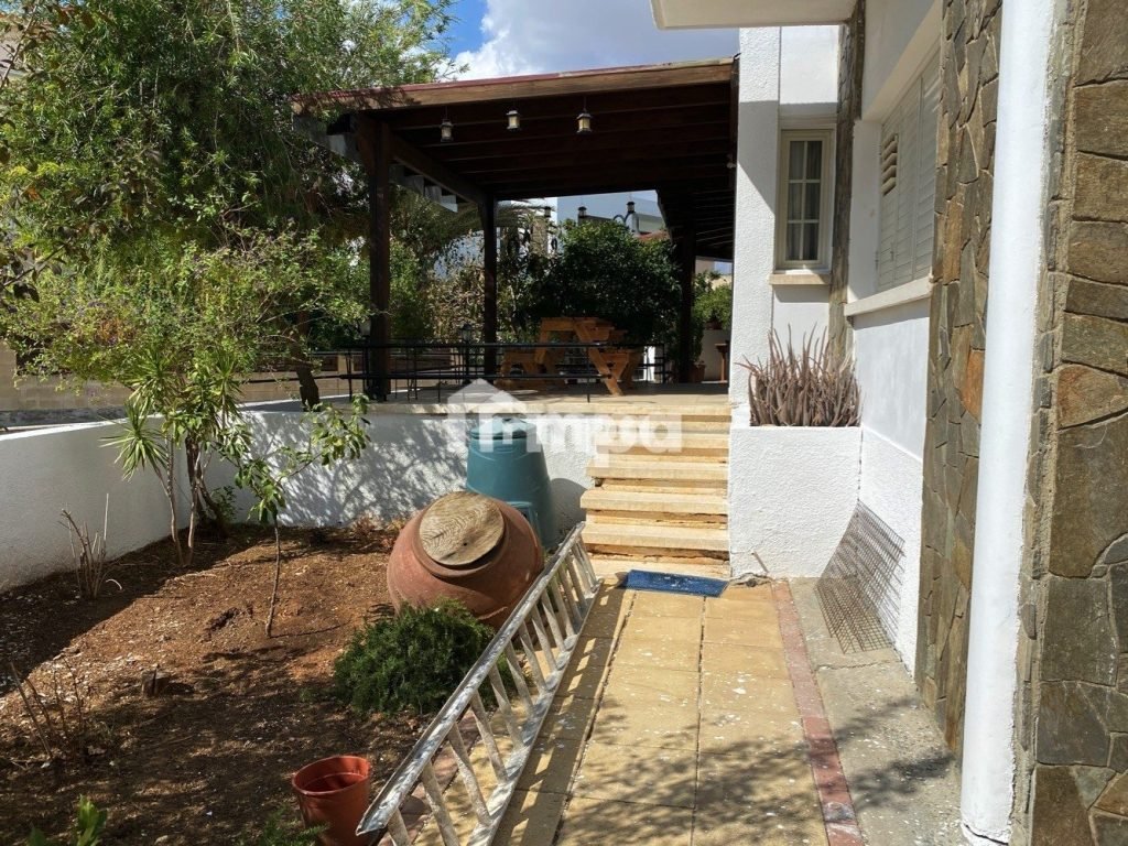 3 Bedroom House for Sale in Engomi, Nicosia District