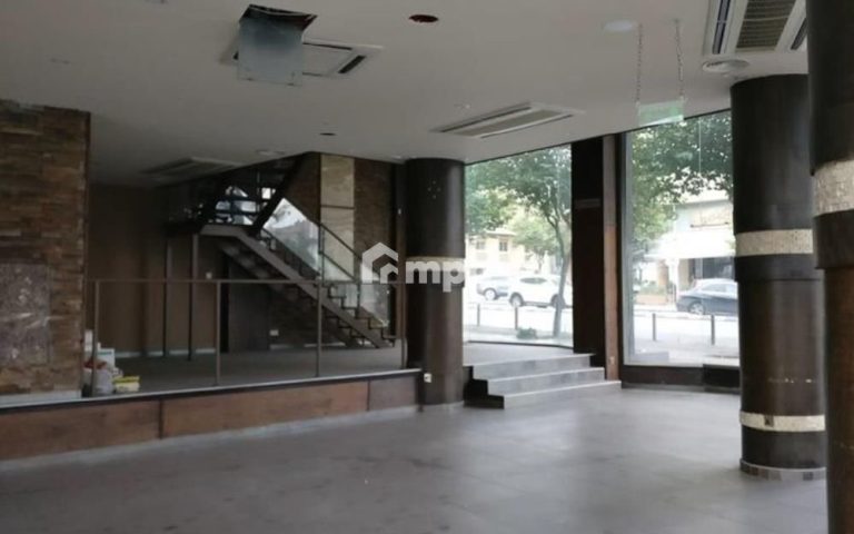 386m² Commercial for Sale in Nicosia District