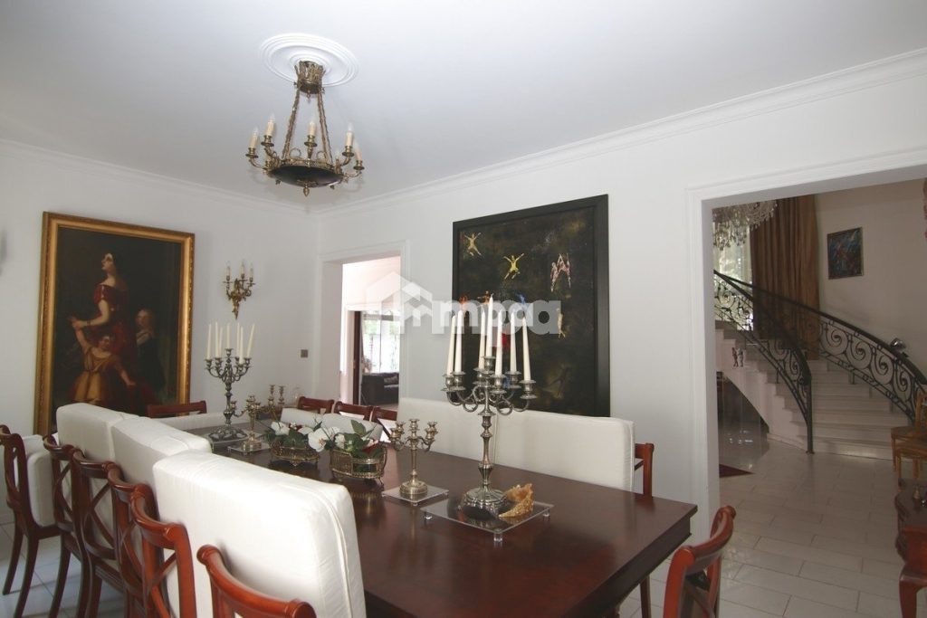 5 Bedroom House for Sale in Engomi, Nicosia District