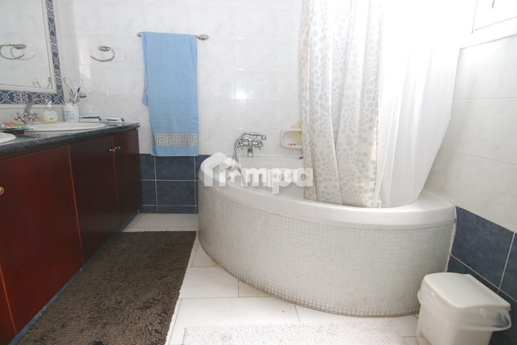 5 Bedroom House for Sale in Engomi, Nicosia District