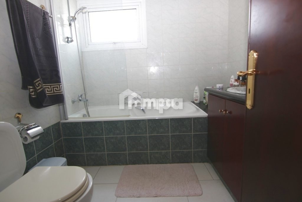 5 Bedroom House for Sale in Engomi, Nicosia District