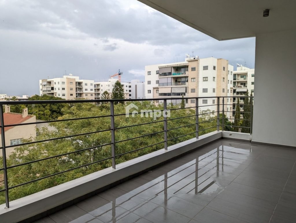 3 Bedroom Apartment for Sale in Strovolos, Nicosia District