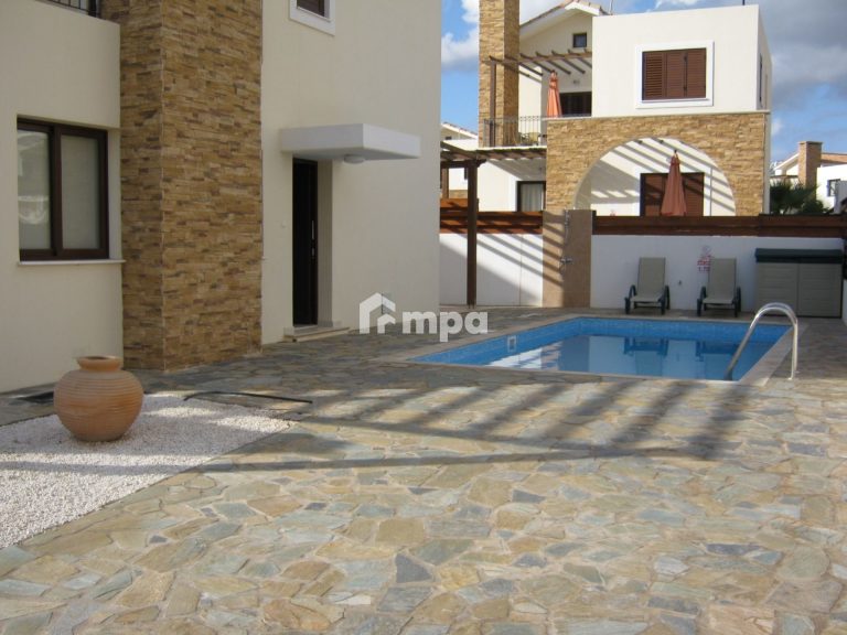 Cheap Houses and Villas for Sale Famagusta up to 500000 euro