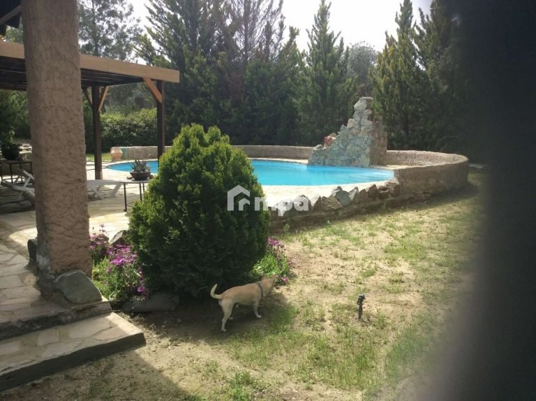 Cheap Houses and Villas for Sale Nicosia up to 800000 euro