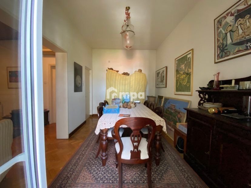 5 Bedroom House for Sale in Agios Dometios, Nicosia District