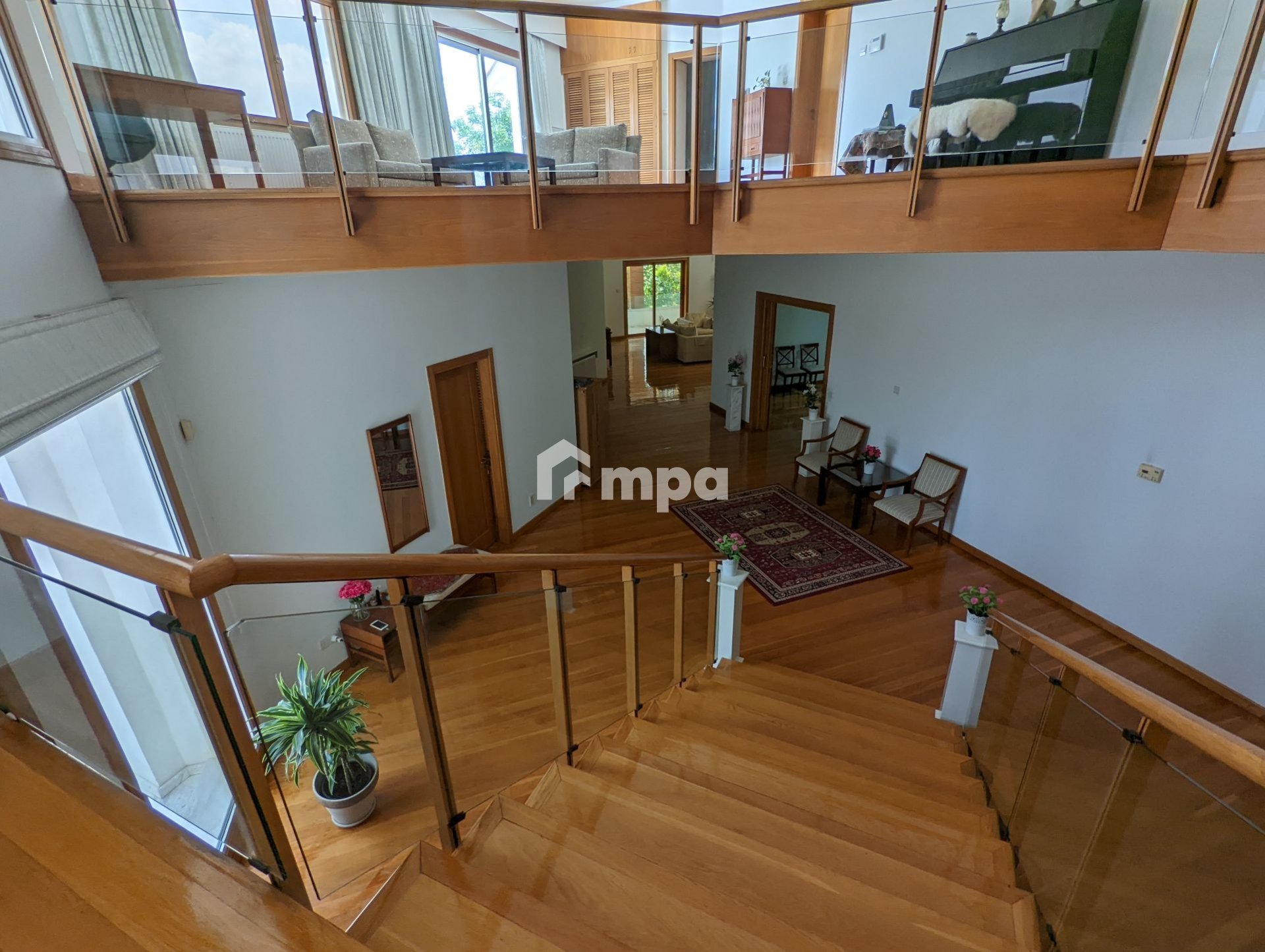 6+ Bedroom House for Sale in Nicosia District