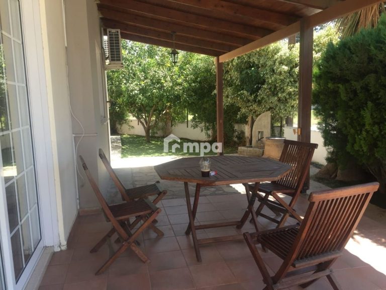 3 Bedroom House for Sale in Latsia, Nicosia District