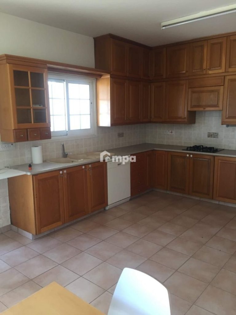 3 Bedroom House for Sale in Latsia, Nicosia District