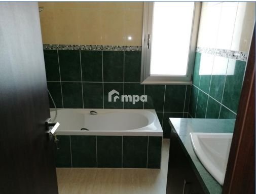 366m² Building for Sale in Lakatamia, Nicosia District