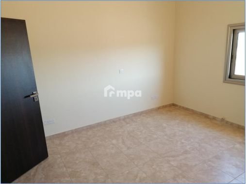 366m² Building for Sale in Lakatamia, Nicosia District
