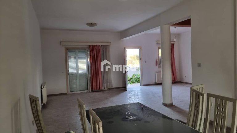 3 Bedroom House for Sale in Ilioupoli, Nicosia District