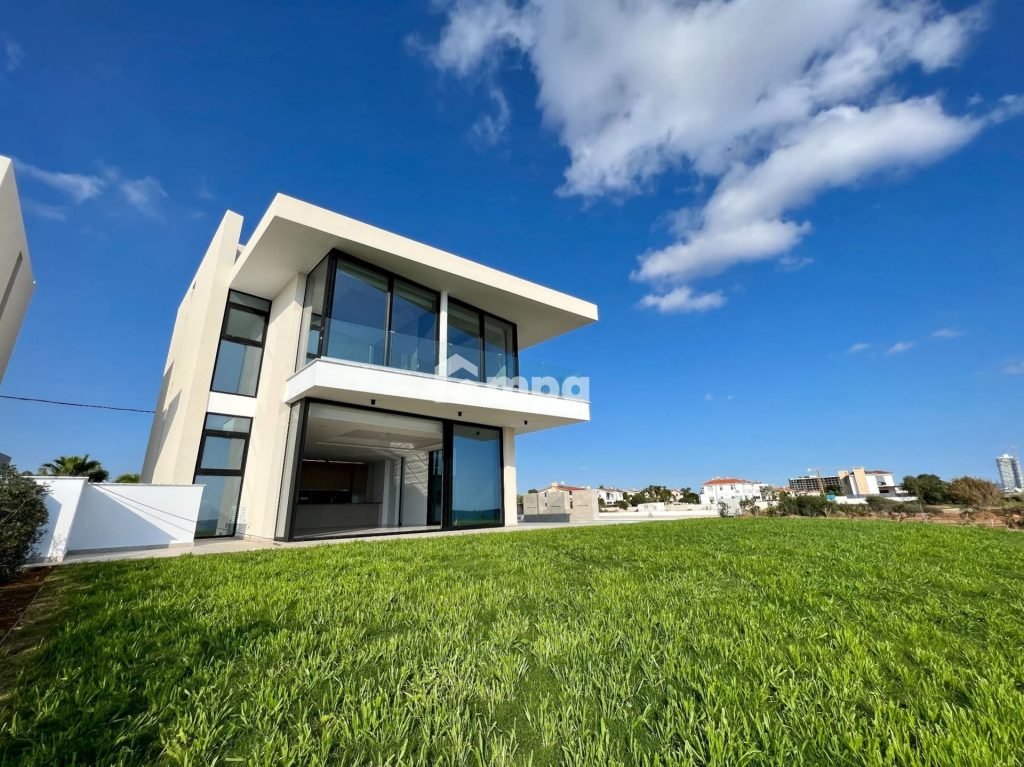 4 Bedroom House for Sale in Famagusta District