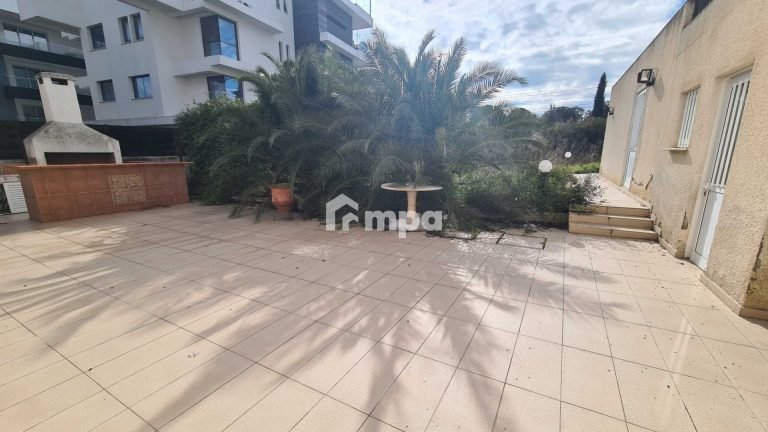 4 Bedroom House for Sale in Makedonitissa, Nicosia District