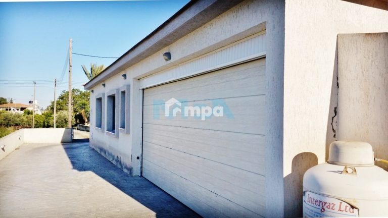 5 Bedroom House for Sale in Nisou, Nicosia District