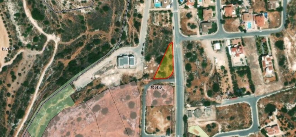 898m² Residential Plot for Sale in Erimi, Limassol District