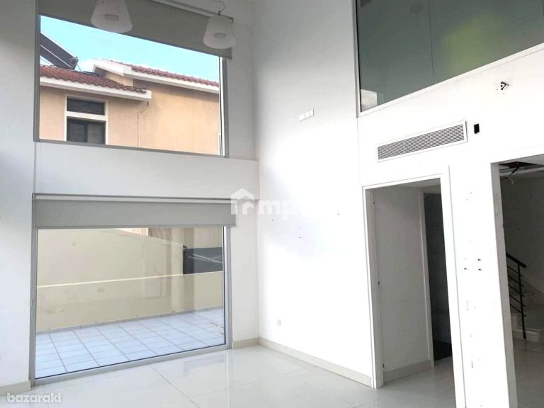 85m² Commercial for Rent in Engomi, Nicosia District