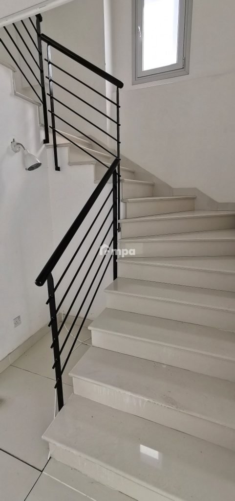 85m² Commercial for Rent in Engomi, Nicosia District