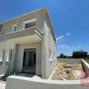 3 Bedroom House for Sale in Oroklini, Larnaca District