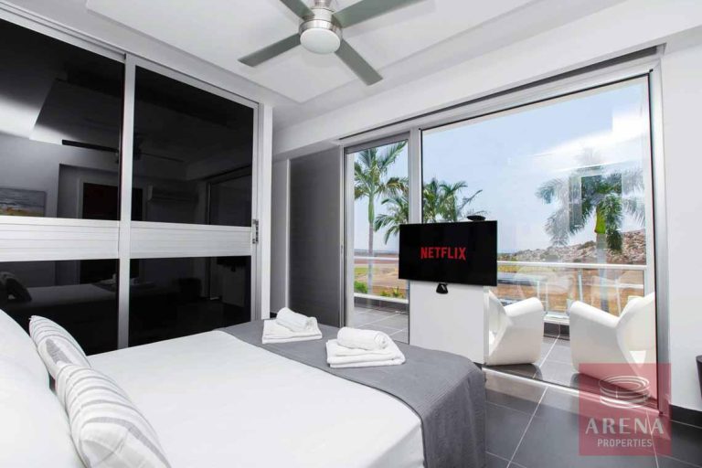 5 Bedroom Villa for Sale in Cape Greko, Famagusta District