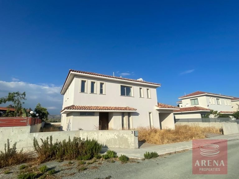 3 Bedroom House for Sale in Kalavasos, Larnaca District