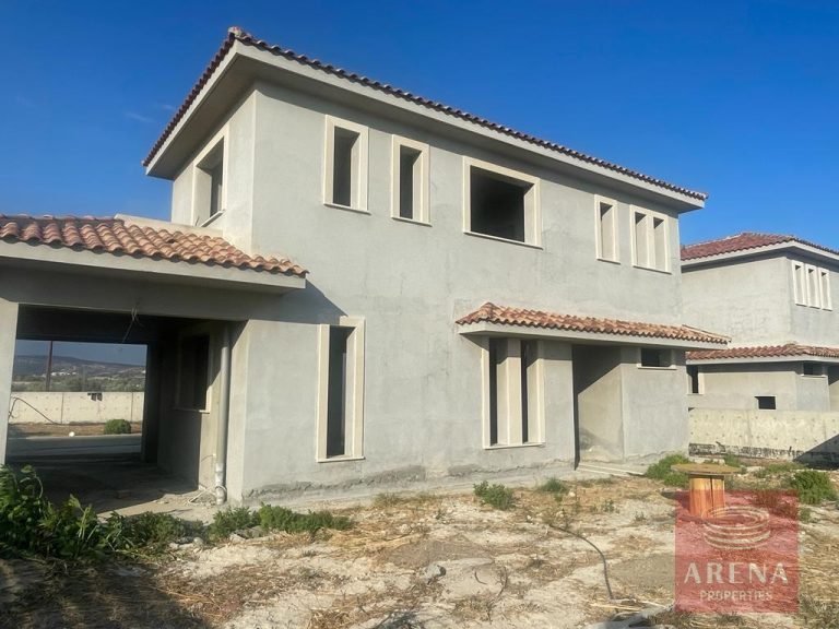 3 Bedroom House for Sale in Kalavasos, Larnaca District