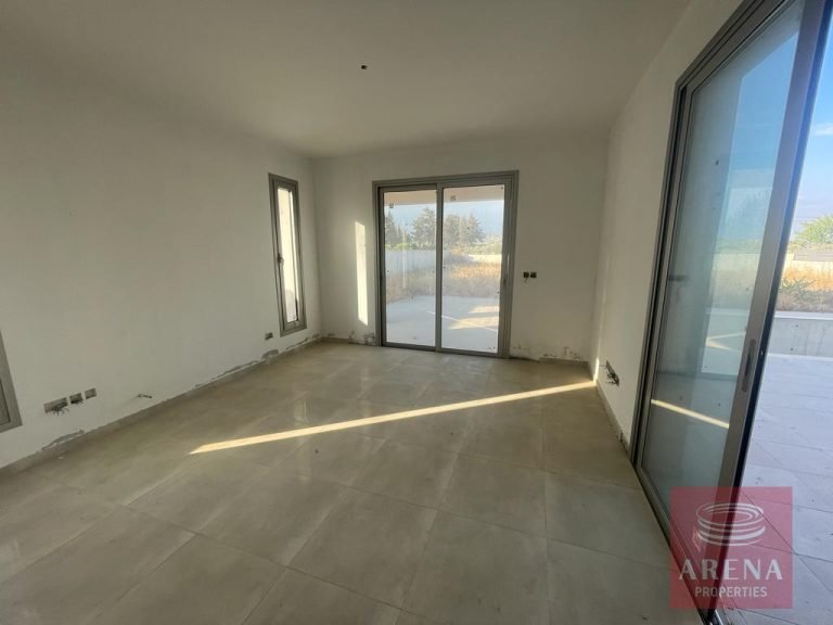 3 Bedroom House for Sale in Kalavasos, Larnaca District