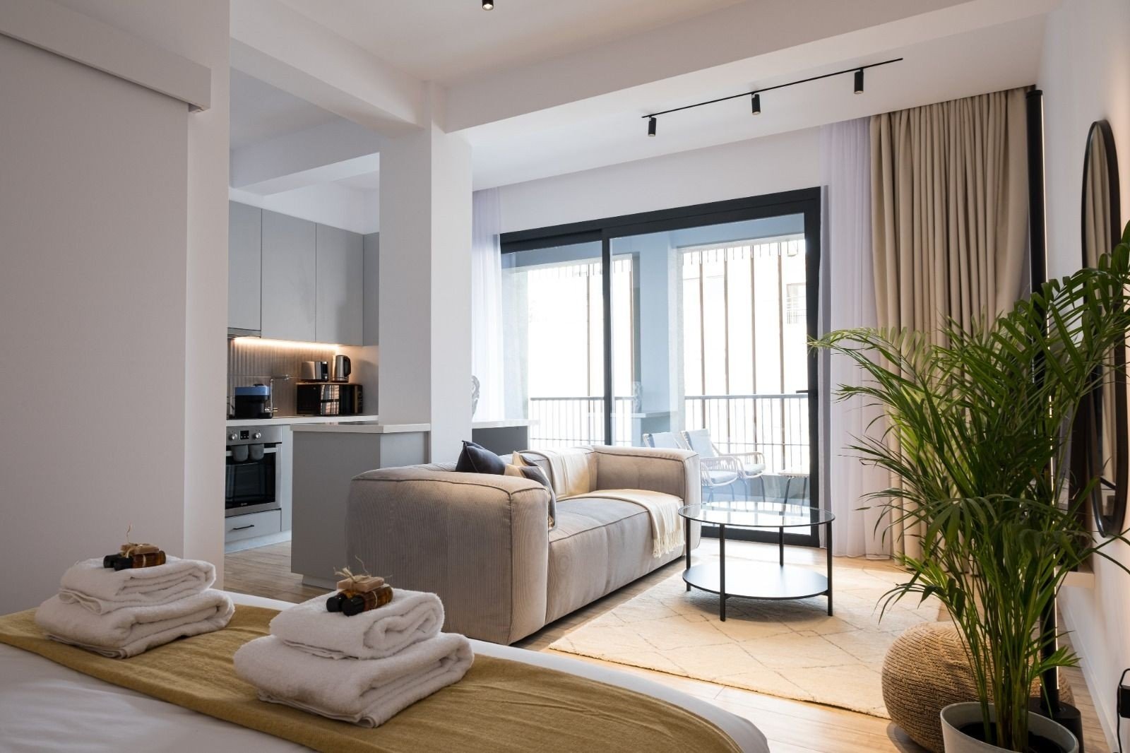 OLYMPIA SUITES