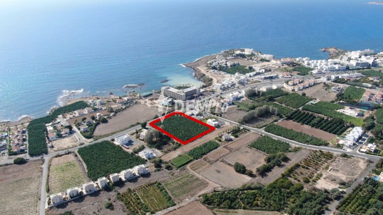 2 Bedroom Apartment for Sale in Kissonerga, Paphos District