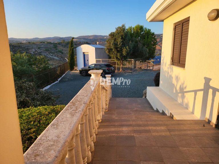 3 Bedroom House for Sale in Konia, Paphos District