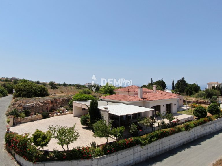 3 Bedroom House for Sale in Konia, Paphos District