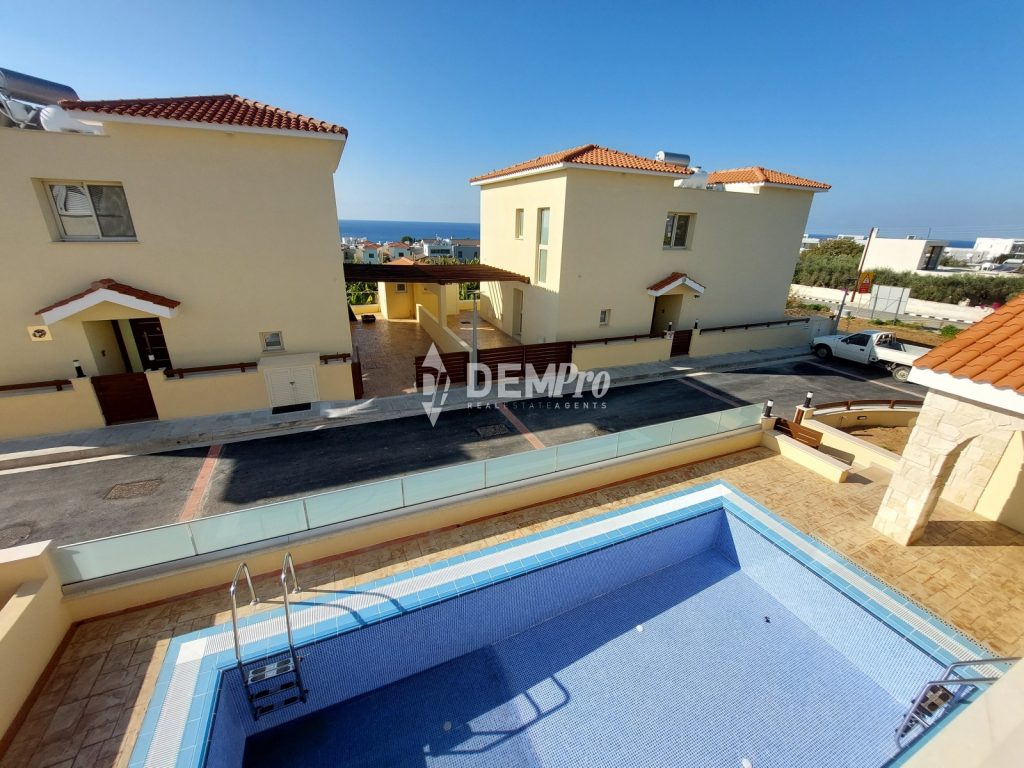 3 Bedroom House for Sale in Kissonerga, Paphos District
