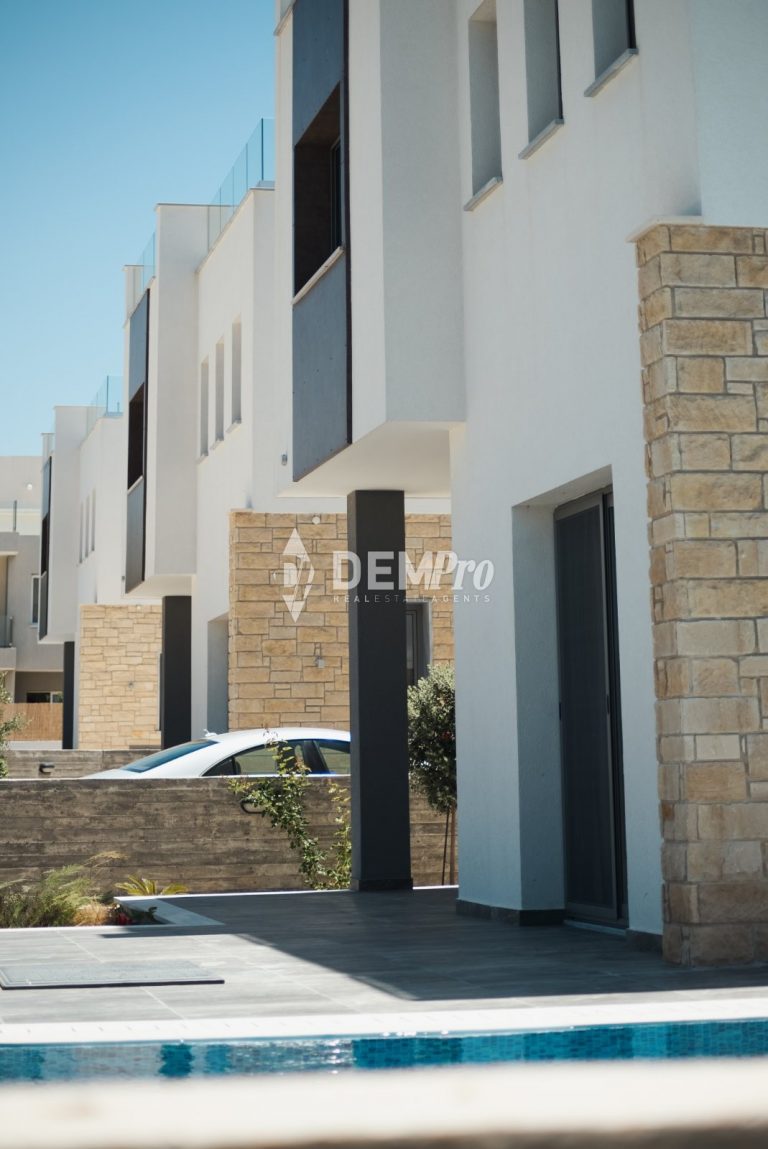 3 Bedroom House for Sale in Chlorakas, Paphos District