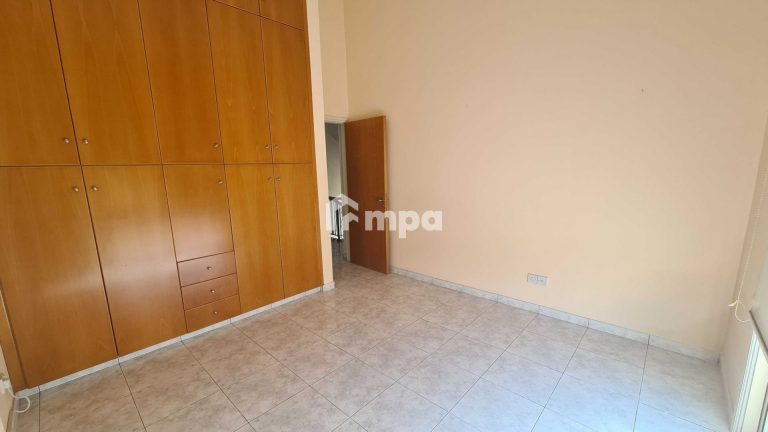 4 Bedroom House for Sale in Strovolos, Nicosia District