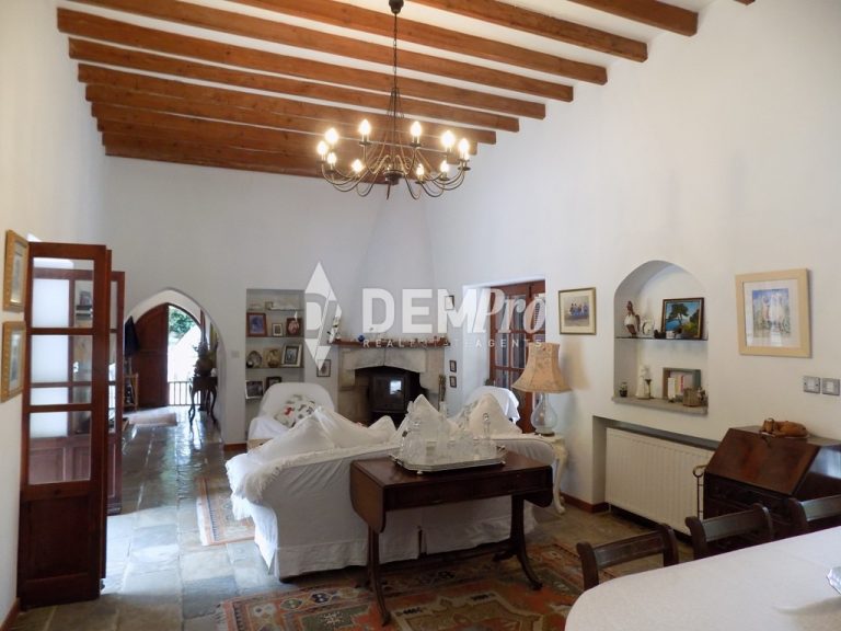 4 Bedroom Villa for Sale in Mesogi, Paphos District