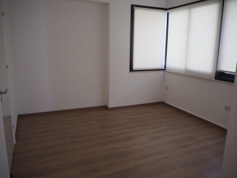 148m² Office for Rent