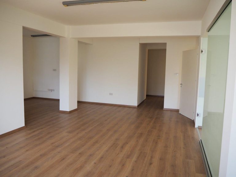 148m² Office for Rent