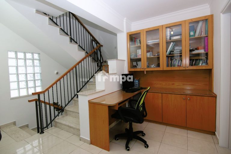 4 Bedroom House for Rent in Latsia, Nicosia District