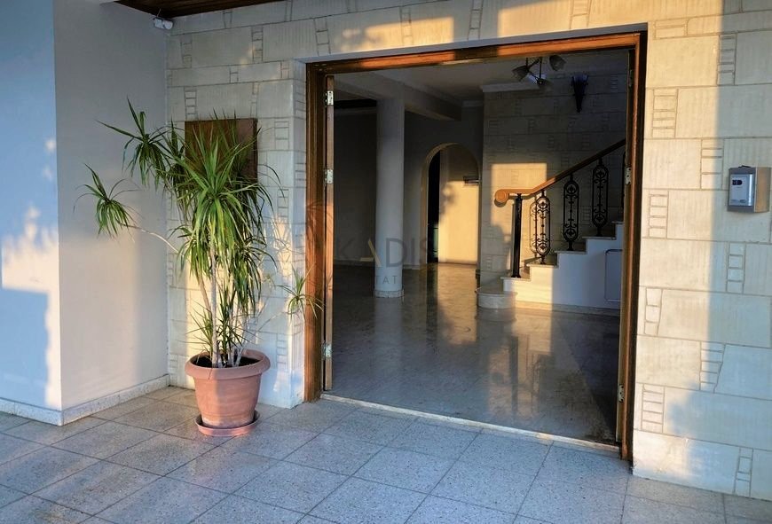 4 Bedroom Villa for Sale in Nicosia District